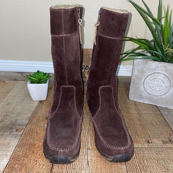 Timberland Fauna Moccasin Boots - Picture 2 of 10